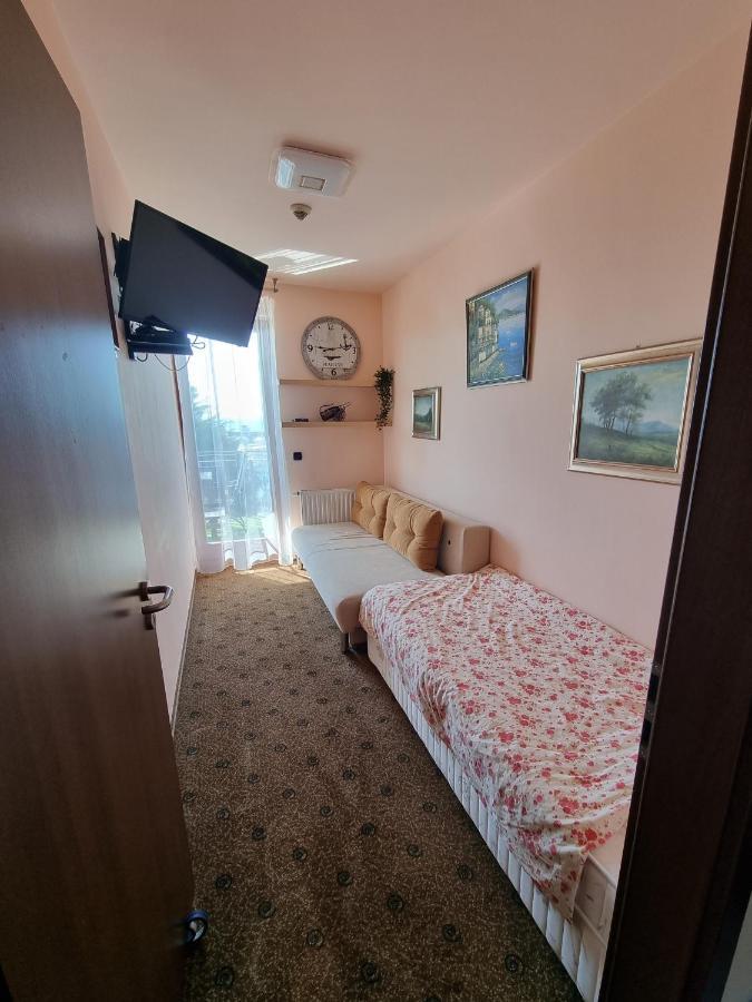 Bilberry Apartman Aparthotel Balatonfüred Buitenkant foto